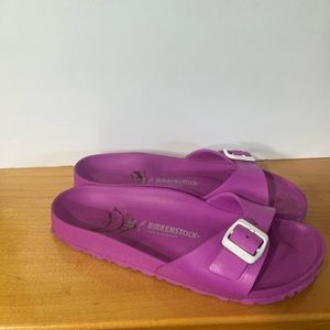 BIRKENSTOCK slides